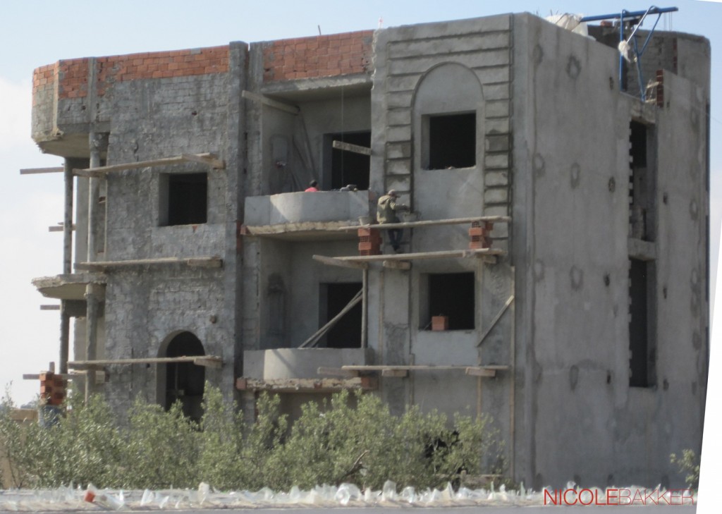 Bouwwerk nabij Port el Kantaoui (27-02-2014)